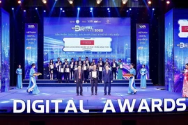 Agribank vinh dự nhận giải thưởng Chuyển đổi số Việt Nam năm 2022