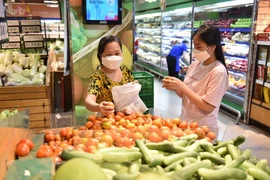 Co.opmart tặng hàng ngàn tem xanh và giảm giá mạnh sản phẩm xanh