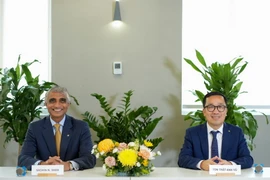 Đại diện Manulife Việt Nam công bố thảo luận trực tiếp và giải quyết dứt điểm khiếu nại khách hàng