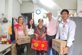 Tân Hiệp Phát trao 30.000 phần quà Trung thu đến trẻ em ở nhiều tỉnh thành cả nước