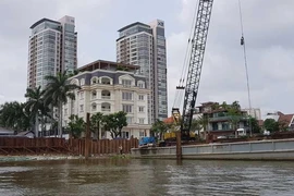 Đề xuất không cho thuê đất trong hành lang sông rạch