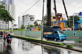 Vướng biệt thự cổ, dự án đường Nguyễn Hữu Cảnh chậm 5 tháng