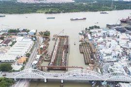 Dự án ngăn triều 10.000 tỉ đồng có nguy cơ tạm dừng 