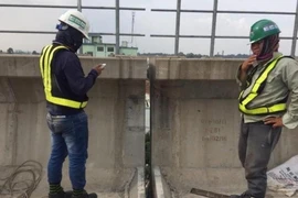 Tổng thầu Metro 1 nói gì về sai số thiết kế gối cao su?
