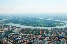 Kiến nghị gia cố tạm 5 bờ bao chống sạt lở bán đảo Thanh Đa