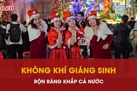 Hàng ngàn người dân cả nước xuống phố đón Giáng sinh an lành
