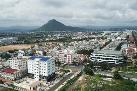 Doanh nghiệp trao đổi với Báo Pháp Luật TP.HCM. Ảnh: Quốc Vũ