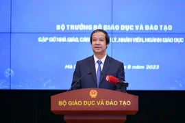 Chiều 15-8, Bộ trưởng Bộ GD&ĐT gặp gỡ cán bộ, giảng viên đại học