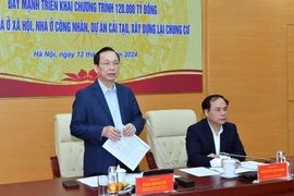 Gói 120.000 tỉ: Ngân hàng bảo 'đỏ mắt tìm khách', doanh nghiệp than 'lãi suất cao'