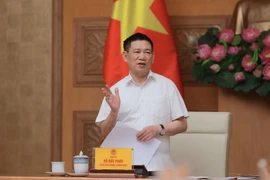 Phó Thủ tướng: Xử lý nghiêm hành vi tăng giá bất hợp lý gây bất ổn thị trường