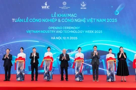 Lần đầu tiên, 5 triển lãm lớn về công nghệ, công nghiệp hội tụ tại một không gian