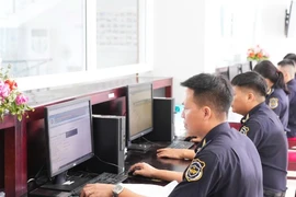 Tiếp tục sắp xếp cơ quan thuế, hải quan, bảo hiểm xã hội