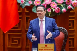 Thủ tướng: Giảm các loại thuế, phí liên quan đến xăng, dầu để hỗ trợ người dân