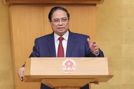 Thủ tướng: Kiên định mục tiêu tăng trưởng 2 con số