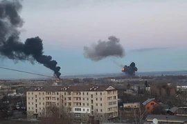 VIDEO, ẢNH: Các địa điểm ở Ukraine bị Nga bắn phá