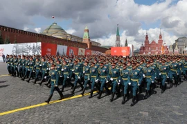 Nóng Nga-Ukraine sáng 21-5: Nga nói 2.400 người ở nhà máy Azovstal đã ra ngoài, dồn hỏa lực ở Luhansk