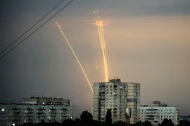 Nóng Nga-Ukraine 9-9: Mỹ ‘rót’ thêm tiền cho Ukraine, Nga tố đó là bình phong để tham nhũng 
