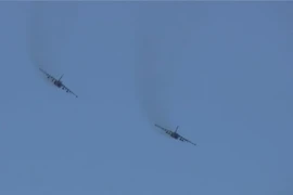VIDEO: Su-25 Nga xuất kích vào mục tiêu Ukraine 