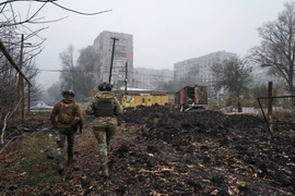 VIDEO: Ukraine đột kích, bắt sống lính Nga ở cứ điểm Donetsk