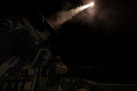 Tại sao đã nhiều tháng phương Tây vẫn không ngăn được Houthis ở Biển Đỏ?