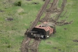 Xe tăng rùa, thiết kế độc lạ của Nga khắc chế UAV Ukraine 