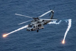 Trực thăng săn ngầm MH-60R của Mỹ. Ảnh: US NAVY