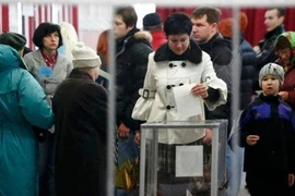 Trưng cầu ý dân ở bán đảo Crimea năm 2014. ẢNH: REUTERS