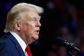FBI muốn lấy lời khai ông Trump vụ ám sát hụt