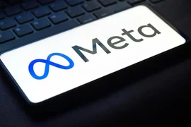 Meta cấm các hãng truyền thông nhà nước Nga, Điện Kremlin phản ứng gắt