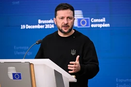 Ông Zelensky đáp trả vụ ông Putin thách ‘đấu tay đôi’ tên lửa siêu thanh Oreshnik ở Kiev