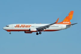 Thêm máy bay hãng Jeju Air gặp sự cố càng đáp, phải hạ cánh khẩn