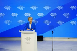 Diễn đàn Kinh tế Davos: EU, Trung Quốc cảnh báo căng thẳng thương mại khi ông Trump trở lại
