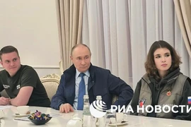 Video: Ông Putin lần đầu thăm Kursk kể từ khi tuyên bố giành lại tỉnh này từ Ukraine