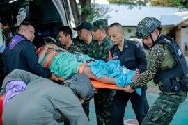 Campuchia-Thái Lan cùng lên tiếng về thương vong của nhau; Trung Quốc mong muốn hai bên kiềm chế