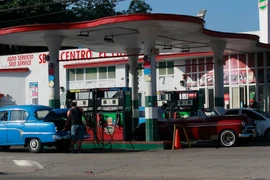 Rộ tin Mỹ tính phong tỏa toàn diện dầu mỏ vào Cuba