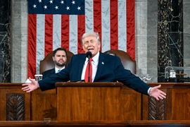 Ông Trump nói những gì trong thông điệp liên bang dài gần 2 tiếng?