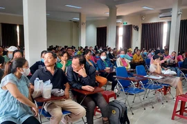 150 người lao động được hỗ trợ khởi kiện đòi lương