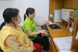 TP.HCM khẩn trương rà soát cấp thẻ BHYT cho người dân các phường, xã An toàn khu
