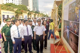 TP.HCM: Khai mạc triển lãm ảnh 'Việt Nam - Một dải non sông'