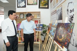 Lễ trao giải cuộc thi ảnh ‘TP.HCM - Sắc màu mới’ lần 2