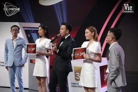 Hoàng Hiệp chiến thắng trước 'Phù thủy toán học' Huy Hoàng 