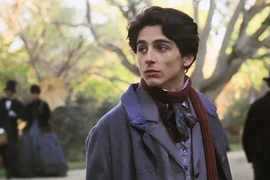 Phim mới của chàng thơ Timothée Chalamet chính thức bấm máy