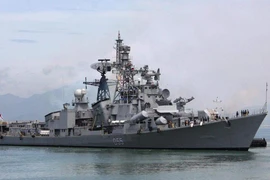 Tàu khu trục INS Ranvijay số hiệu D55 của hải quân Ấn Độ. Ảnh: THE ECONOMIC TIMES / AFP