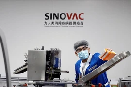 Trung Quốc hỗ trợ Indonesia xây dựng trung tâm sản xuất vaccine COVID-19. Ảnh: REUTERS