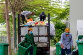 Từ 1-1-2022, xả rác càng nhiều trả tiền càng cao 