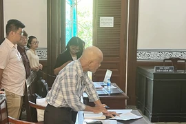 Hoãn phiên tòa giám đốc người Anh kiện CGV đòi gần 6 tỉ đồng