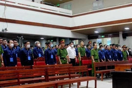 Lý do TAND Tối cao huỷ một phần 2 bản án trong vụ buôn lậu 200 triệu lít xăng 