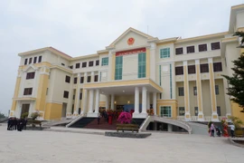 Không bằng lái, bà nội chở cháu đi học rồi gây tai nạn làm 1 người chết, bé trai thương tật 63%