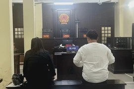 Nhân viên phòng răng giữ 37,5 triệu đồng của khách bị phạt 7,5 năm tù