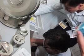 Công khai chất lượng phòng khám để dân chọn lựa